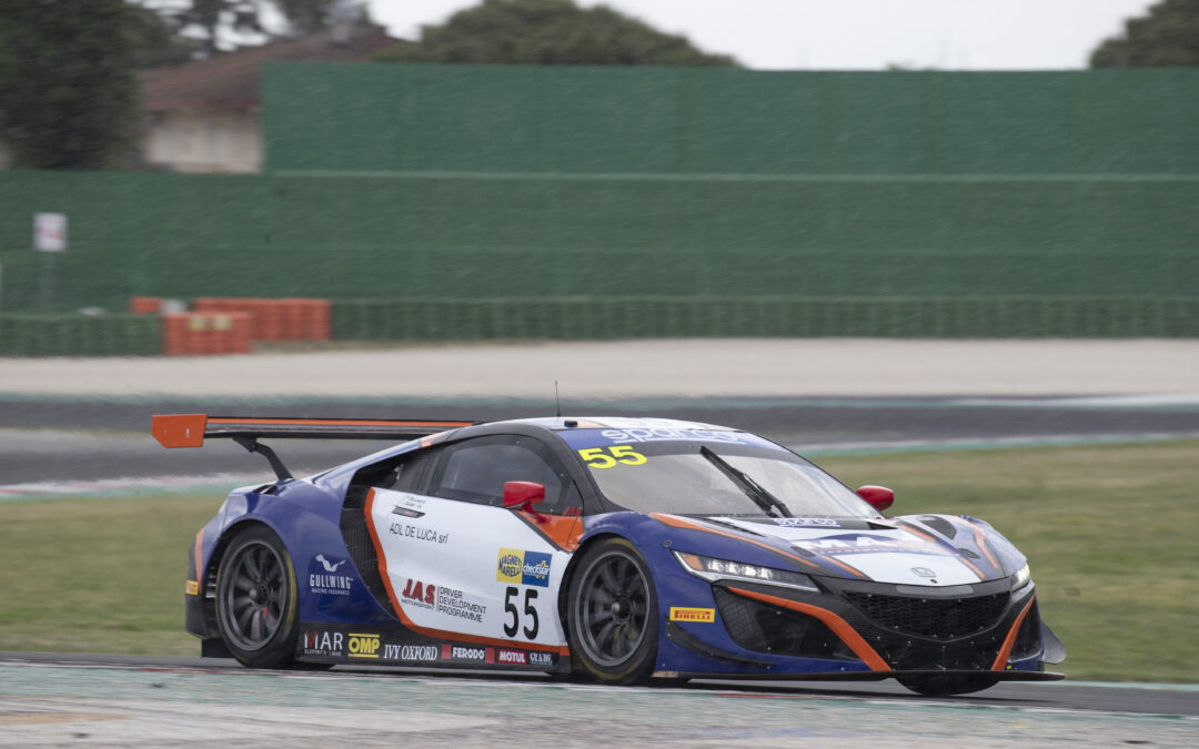 Jacopo Guidetti sul podio di classe a Misano nel GT Sprint